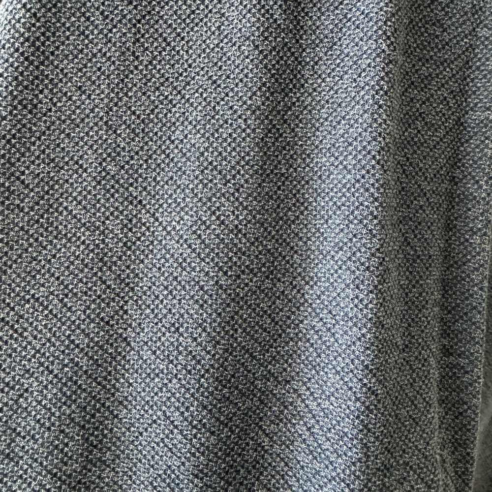 Old Navy Textured Chambray Lace Front Top - Picture 9 of 9